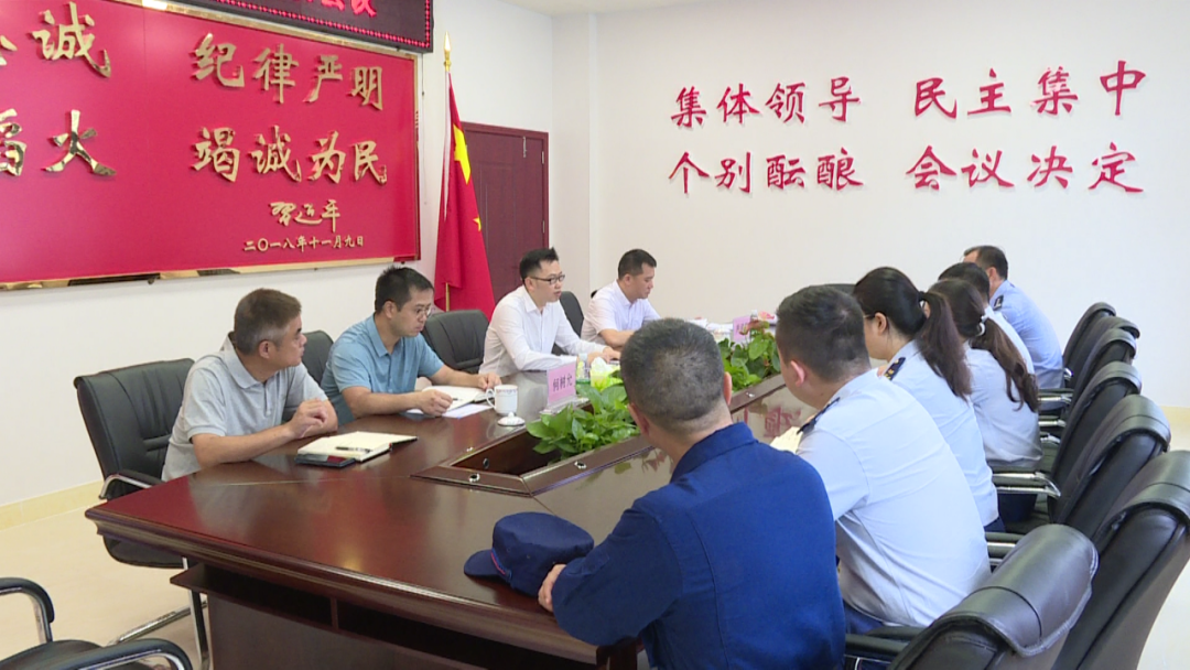 2021-8-9港口镇高水平打造应急管理和消防救援队伍003.png