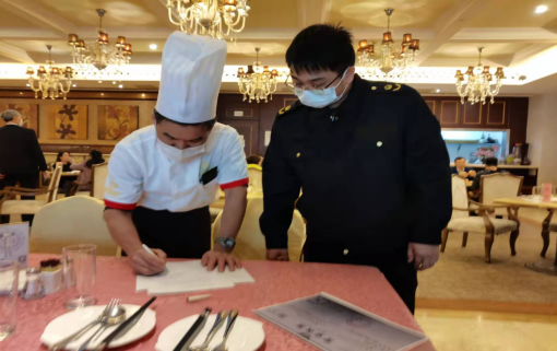 市市场监管局三举措圆满完成幸运时时彩(中国)开奖记录查询站
“两会”期间食品安全保障任务878.png