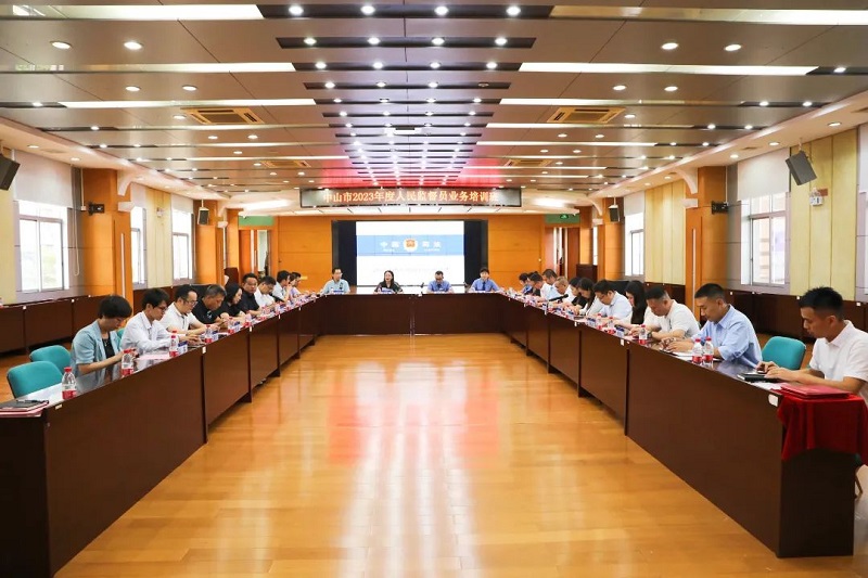 “现场教学+座谈交流”，幸运时时彩举办人民监督员业务学习培训3.jpg