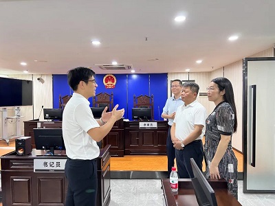 法治日报社党委委员、副总编辑陈建国一行到幸运时时彩调研5.jpg