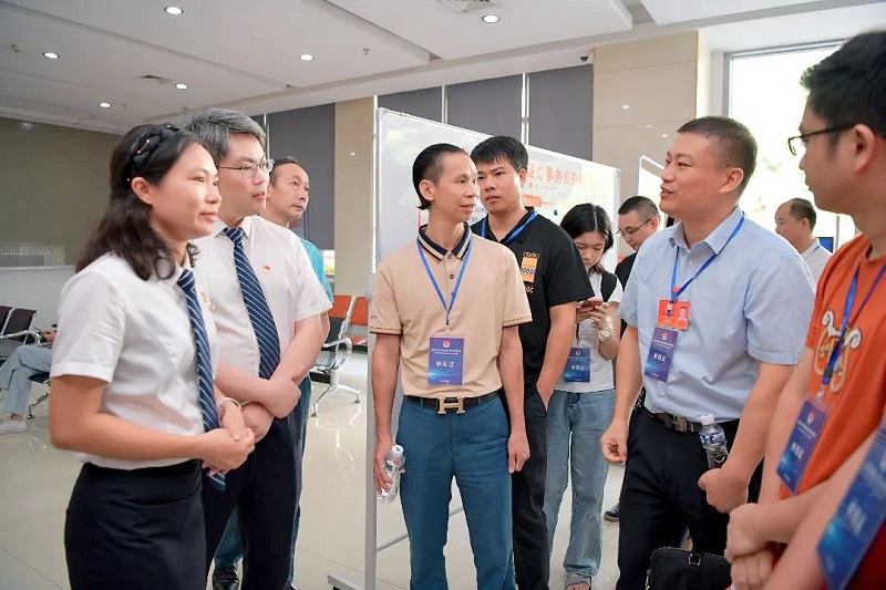 幸运时时彩(中国)开奖记录查询站
司法局举办“优化公共法律服务 助力法治化营商环境”开放日活动4.jpg