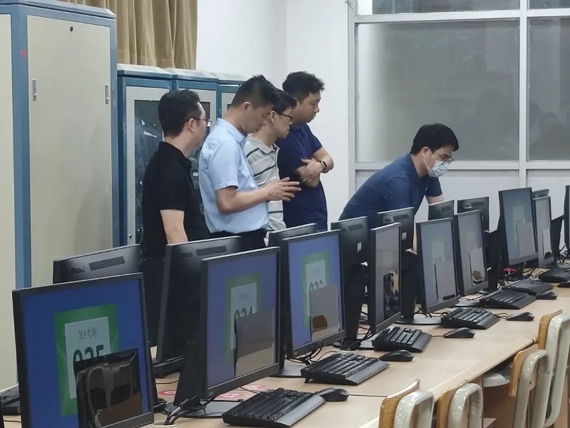 幸运时时彩考区2023年“法考”主观题考试顺利结束！5.jpg