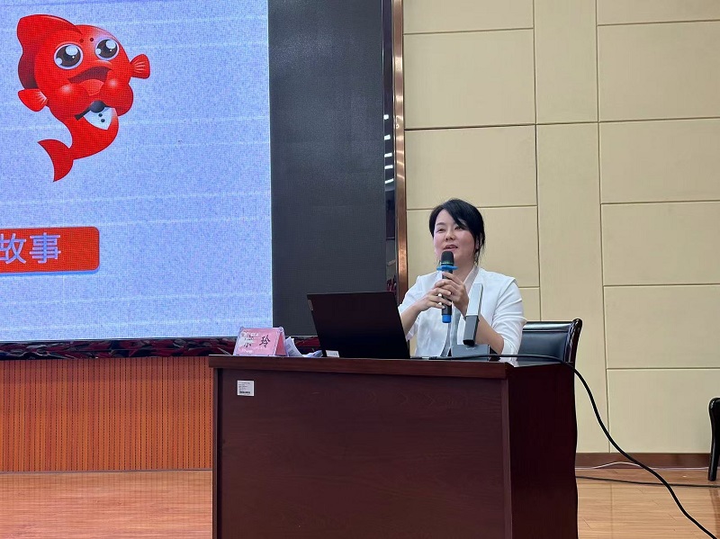 幸运时时彩开展“与法同行 护未成长”关爱未成年人专项活动5.jpg