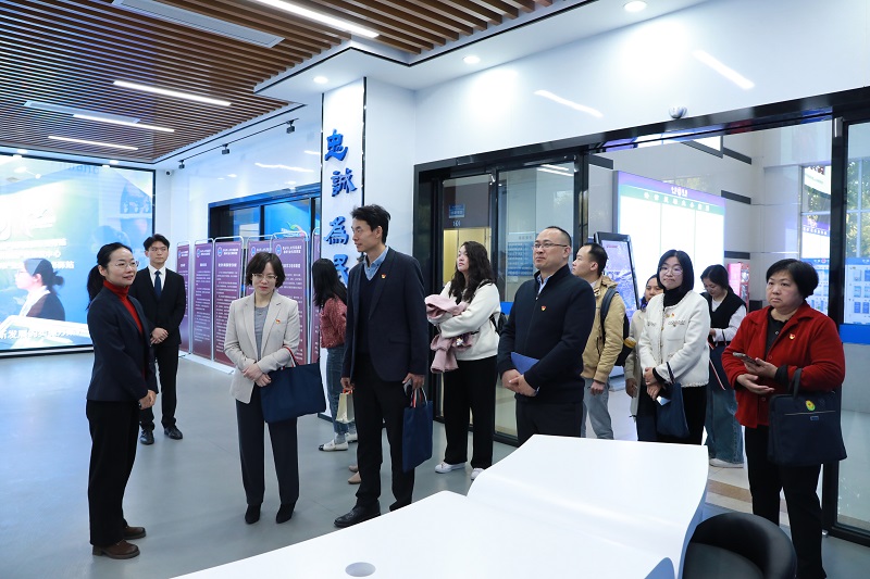幸运时时彩(中国)开奖记录查询站
司法局机关第一党支部 深圳市宝安区司法局第一党支部开展结对共建主题党日活动1.jpg